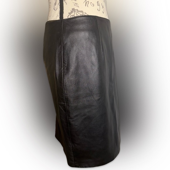 Yvonne Le Marie Skirt - Picture 2 of 6